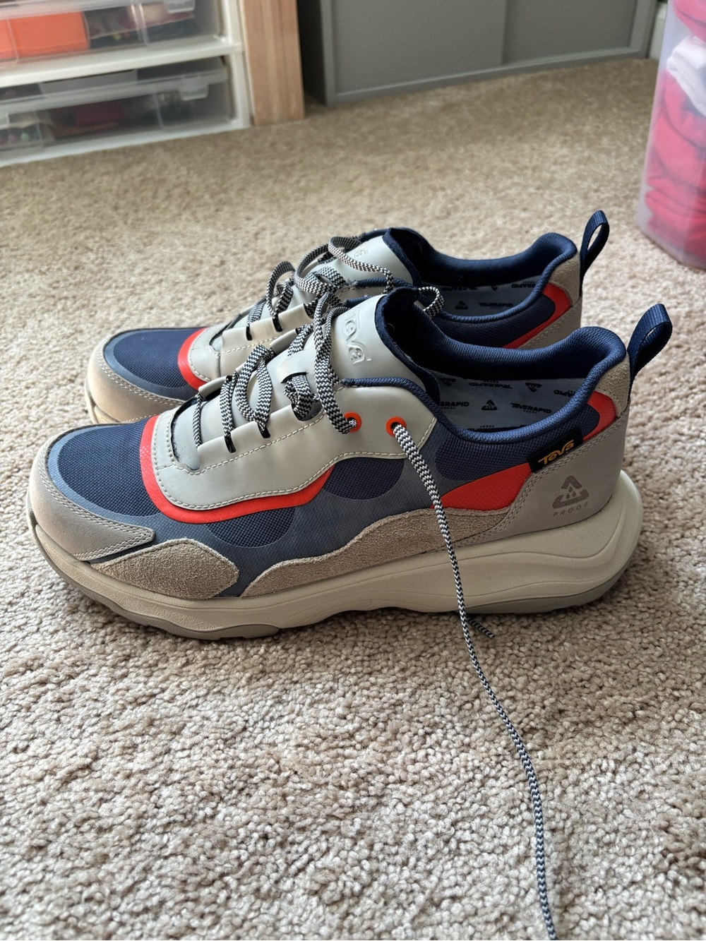 Teva Men's Navy, Red and Tan Chunky Sneakers